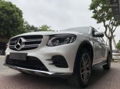 Bán Mercedes GLC300 model 2017 màu trắng kem