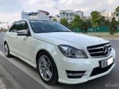 Cần bán lại xe Mercedes C300 AMG đời 2012, màu trắng