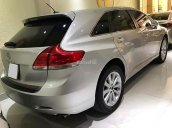 Bán xe cũ Toyota Venza năm 2009, màu bạc, xe nhập như mới, giá 720tr