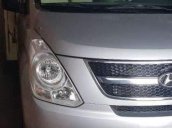 Bán Hyundai Starex năm 2015, màu bạc, giá tốt