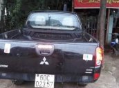 Cần bán xe Mitsubishi Triton sản xuất năm 2011, màu đen