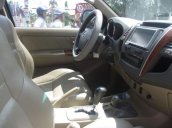 Nhà dư dùng bán Toyota Fortuner sản xuất năm 2009, màu bạc