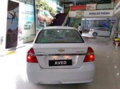 Bán Chevrolet Aveo năm sản xuất 2018, màu trắng