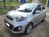 Cần bán xe Kia Picanto năm 2013, màu bạc ít sử dụng