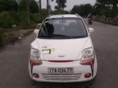 Bán Chevrolet Spark năm 2011, màu trắng, máy êm ru