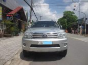 Nhà dư dùng bán Toyota Fortuner sản xuất năm 2009, màu bạc