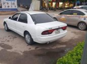 Bán xe Mitsubishi Galant năm 1995, màu trắng, máy êm ru