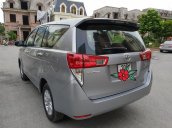 Bán Toyota Innova năm sản xuất 2016, màu bạc