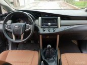 Bán Toyota Innova năm sản xuất 2016, màu bạc