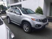 Cần bán lại xe Kia Sorento sản xuất năm 2013, màu bạc, giá chỉ 550 triệu