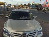 Bán xe Toyota Camry LE đời 2009, màu nâu vàng, nhập khẩu nguyên chiếc