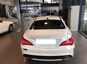 Bán Mercedes CLA 250 đời 2018, màu trắng, nhập khẩu nguyên chiếc