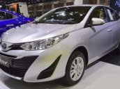 Cần bán xe Toyota Yaris G đời 2018, màu bạc, xe nhập