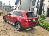 Bán xe Mercedes GLC250 2016 chính hãng, trả trước 650 triệu nhận xe ngay