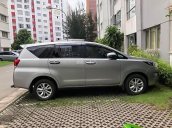 Cần bán lại xe Toyota Innova G năm 2016, màu bạc 