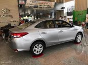 Bán ô tô Toyota Vios 1.5E CVT đời 2018, màu ghi vàng