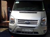 Gia đình bán Ford Transit Standard MID đời 2016, màu bạc