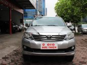 Cần bán xe Fortuner số tự động 2013