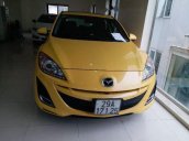 Cần bán Mazda 3 đời 2011, màu vàng, xe nhập