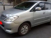 Cần bán gấp Toyota Innova G đời 2010, màu bạc chính chủ