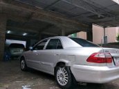 Cần bán xe Mazda 626 năm 2004, màu bạc