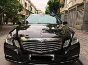 Cần bán xe Mercedes E300 2010, màu đen còn mới, 768 triệu