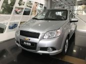 Bán xe Chevrolet Aveo 1.4 LT 2018, màu bạc, xe mới 100%