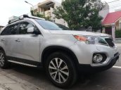 Gia đình cần tiền bán Kia Sorento GATH đời 2013, màu bạc