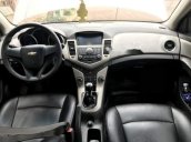 Bán xe Chevrolet Cruze đời 2011, màu bạc xe gia đình, giá 310tr