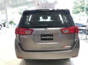 Bán xe Toyota Innova 2018, màu nâu, giá tốt