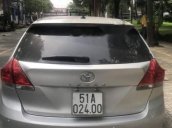 Bán Toyota Venza năm 2009, màu bạc