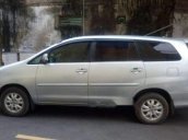 Cần bán gấp Toyota Innova G đời 2010, màu bạc chính chủ