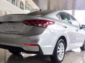 Bán ô tô Hyundai Accent MT Base năm sản xuất 2018, màu bạc, giao xe ngay