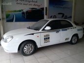 Cần bán xe Daewoo Nubira sản xuất 2002, màu trắng, nhập khẩu nguyên chiếc xe gia đình, 78tr