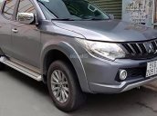 Bán xe Mitsubishi Triton năm 2017, màu xám, xe nhập