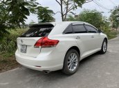 Cần bán gấp Toyota Venza đời 2009, màu trắng, xe nhập