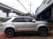 Bán xe Toyota Fortuner 2.5MT năm 2015, màu bạc, giá cạnh tranh