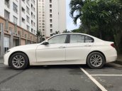 Xe BMW 3 Series đời 2015, màu trắng giá cạnh tranh