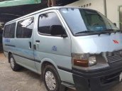 Bán Toyota Hiace năm sản xuất 2002 còn mới