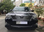 Bán Toyota Fortuner sản xuất 2016, màu đen, giá tốt