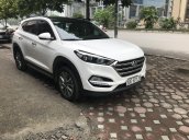 Bán Hyundai Tucson sản xuất năm 2017, màu trắng, xe nhập như mới  