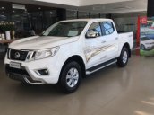 Bán Nissan Navara 2.5 AT đời 2018, màu trắng, giá 650tr