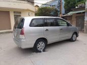 Xe Toyota Innova 2009, màu bạc chính chủ bán