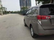 Cần bán gấp Toyota Innova đời 2018, màu xám còn mới, giá tốt