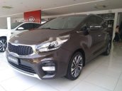 Bán xe Kia Rondo sản xuất 2018, màu nâu giá cạnh tranh