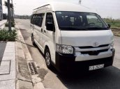 Cần bán Toyota Hiace sản xuất năm 2015, màu trắng, nhập khẩu còn mới