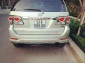 Bán Toyota Fortuner đời 2014, màu bạc còn mới, 800tr