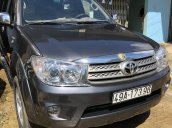 Bán xe Toyota Fortuner 2.5G đời 2009, màu xám, 650 triệu