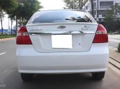 Cần bán xe Chevrolet Aveo LTZ sản xuất 2015, màu trắng  