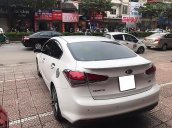 Cần bán lại xe Kia Cerato 2.0AT năm 2016, màu trắng 